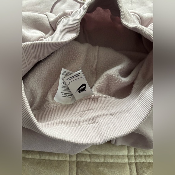 Nike Soft Gray / purple Joggers - Picture 8 of 8